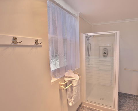 Stamps Of Stanley - Grafton Accommodation 21