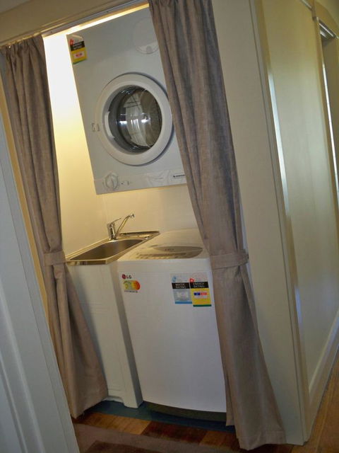 Moonah Central Apartments - Grafton Accommodation 36