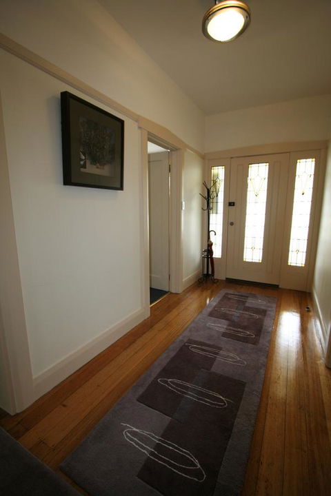 Moonah Central Apartments - Grafton Accommodation 24