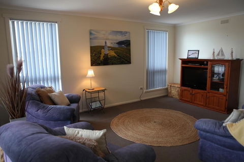 Sails On Port Sorell Boutique Apartments - Grafton Accommodation 3