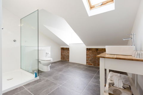 Ratho Farm - Grafton Accommodation 6