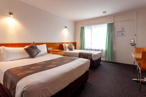 Beachfront Bicheno - Grafton Accommodation 12