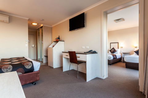 Beachfront Bicheno - Grafton Accommodation 7