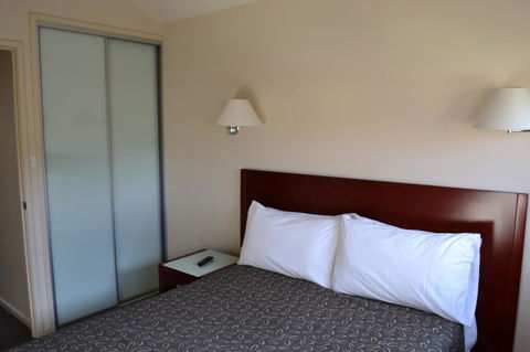 Lufra Hotel And Apartments - Grafton Accommodation 7
