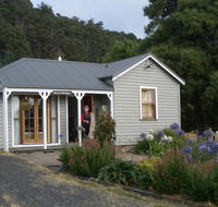 Sassafras Springs - Grafton Accommodation