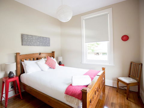 Montacute Boutique Bunkhouse - Grafton Accommodation 8