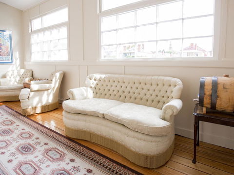 Montacute Boutique Bunkhouse - Grafton Accommodation 17