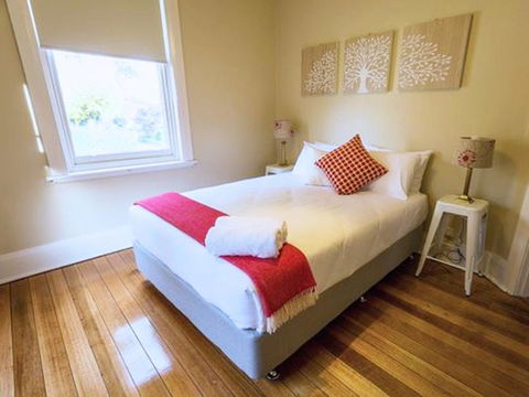 Montacute Boutique Bunkhouse - Grafton Accommodation 10