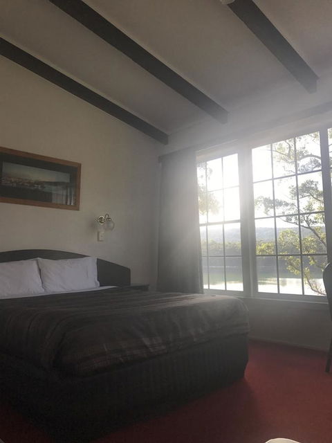 The Fox And Hounds Historic Hotel - Grafton Accommodation 15