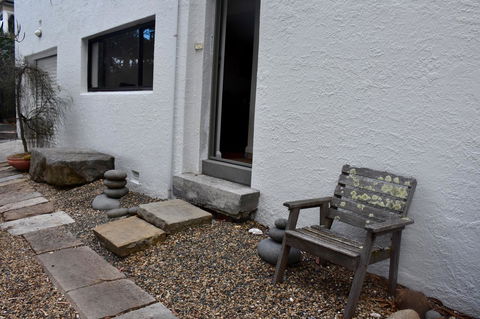 Beachside Taroona With Spa - Grafton Accommodation 14