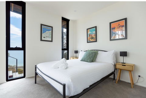 Blessington Beach Retreat - Grafton Accommodation 23
