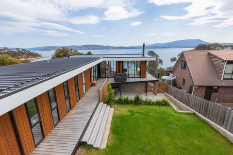 Blessington Beach Retreat - Grafton Accommodation 28