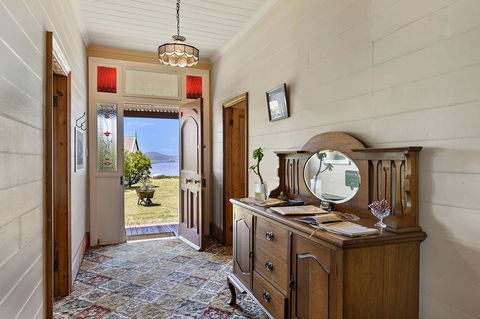 Casilda House - Grafton Accommodation 13