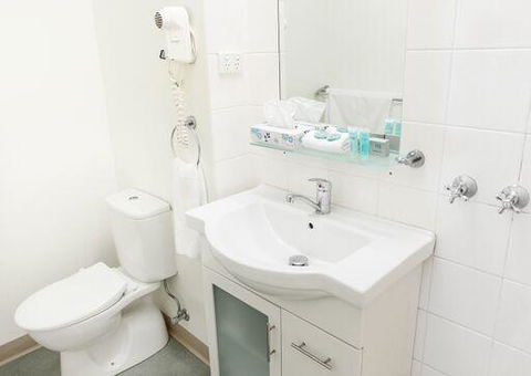 Shoreline Hotel - Grafton Accommodation 31