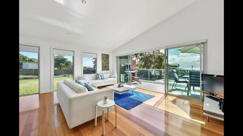 Seas The Day - Seaside Getaway - Grafton Accommodation 0