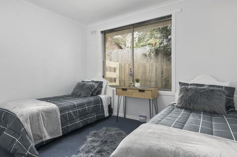 Elkie Villa - 2 Bedroom Unit - Burnie - Grafton Accommodation 2