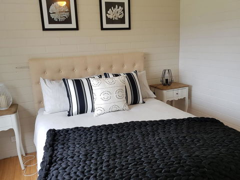 Beach Hut Scamander - Grafton Accommodation 10