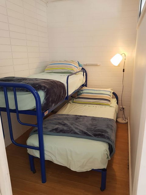 Beach Hut Scamander - Grafton Accommodation 7