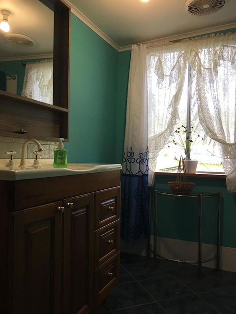 Blue Wren Bungalow - Grafton Accommodation 7