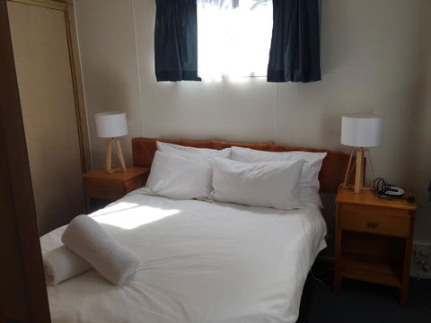 Regatta Point Tavern & Holiday Villas - Grafton Accommodation 25