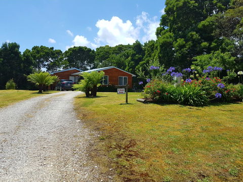 Regatta Point Tavern & Holiday Villas - Grafton Accommodation 35