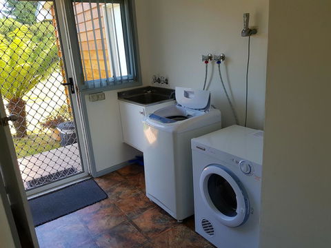 Regatta Point Tavern & Holiday Villas - Grafton Accommodation 31