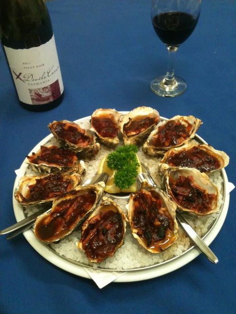 Regatta Point Tavern & Holiday Villas - Grafton Accommodation 38