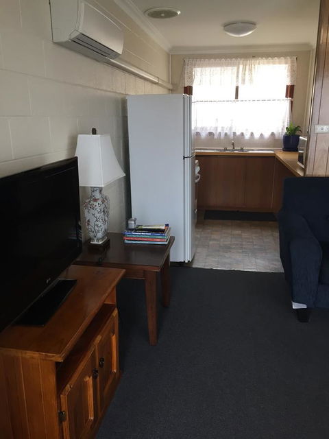 Regatta Point Tavern & Holiday Villas - Grafton Accommodation 6