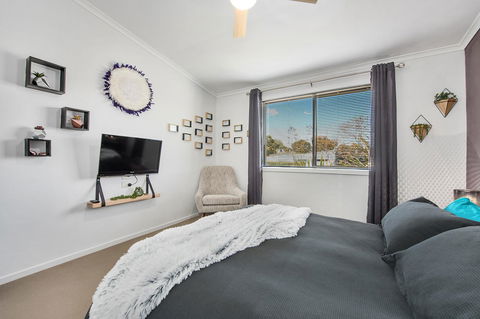 Hawley Beach Escape - Grafton Accommodation 6