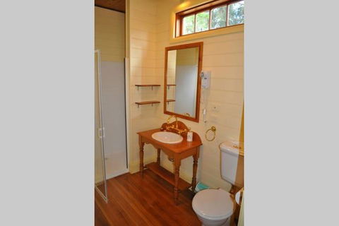 The Mill House Cottage - Grafton Accommodation 6