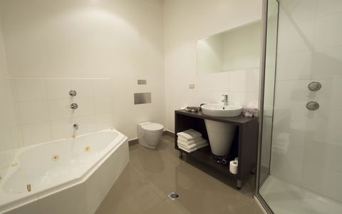 Ikon Hotel - Grafton Accommodation 9