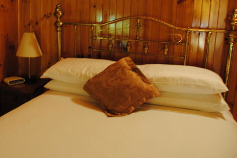 The Wombat Cottage - Grafton Accommodation 9