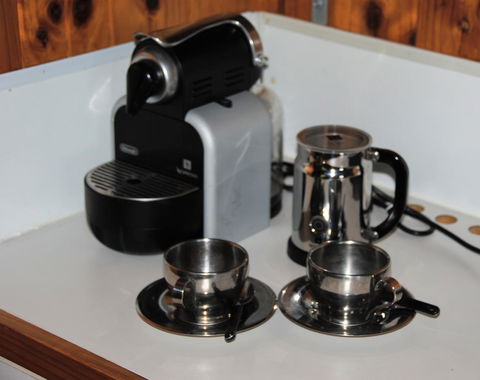 The Wombat Cottage - Grafton Accommodation 12