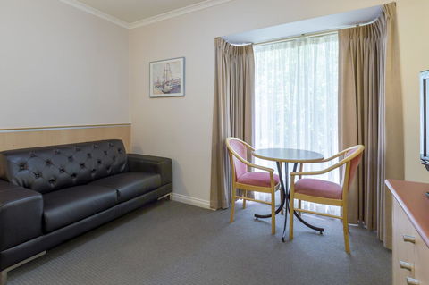 The Waverley International Hotel - Grafton Accommodation 5