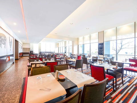 Novotel Melbourne Glen Waverley - Grafton Accommodation 14