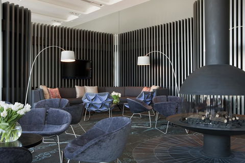 Crown Metropol Melbourne - Grafton Accommodation 9