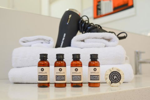 Boutique Stays Sandyside- Sandringham Villa Units - Grafton Accommodation 4