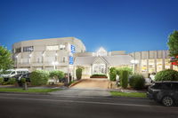 Book Tullamarine Accommodation Vacations Grafton Accommodation Grafton Accommodation