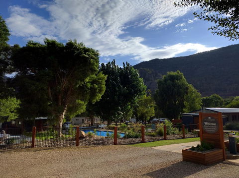 Halls Gap Lakeside Tourist Park - Grafton Accommodation 0