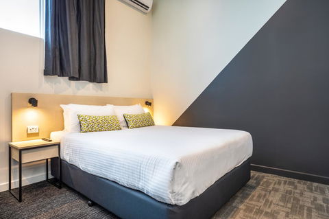 Nightcap At Seaford Hotel - Grafton Accommodation 2