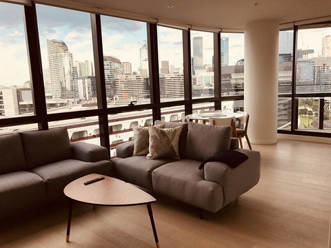 Winston Apartments Docklands - Grafton Accommodation 25