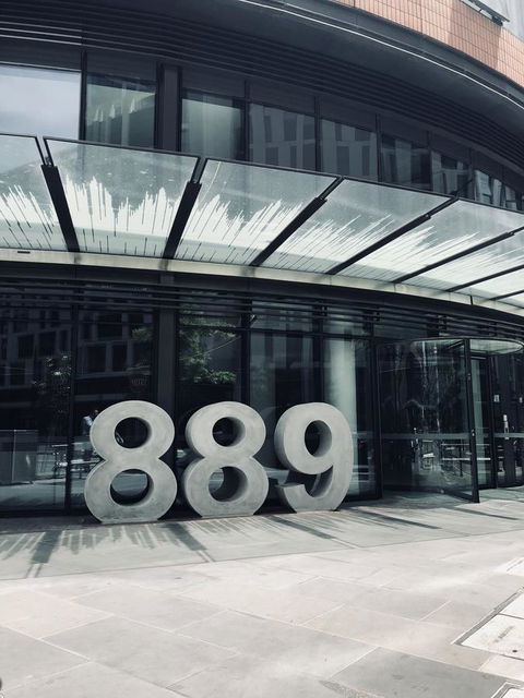 Winston Apartments Docklands - Grafton Accommodation 6