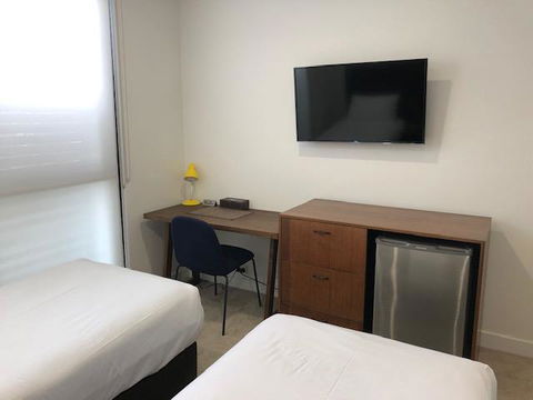 Whitehorse Apartments Hotel - Grafton Accommodation 5