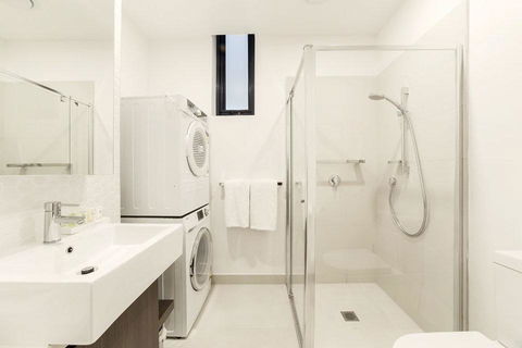 Whitehorse Apartments Hotel - Grafton Accommodation 1