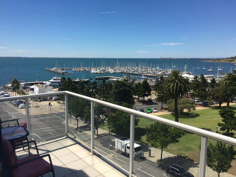 Geelong Waterfront Penthouse Apartment - Grafton Accommodation 1