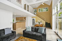 Book Ocean Grove Accommodation Vacations Grafton Accommodation Grafton Accommodation