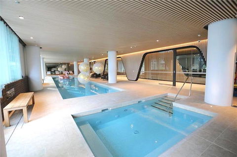 Pride Docklands Waterfront Apartment City View - Grafton Accommodation 19