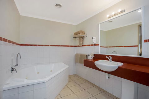 Comfort Inn Warrnambool International - Grafton Accommodation 11
