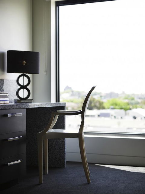 The Cullen Melbourne - Art Series - Grafton Accommodation 2