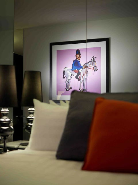 The Cullen Melbourne - Art Series - Grafton Accommodation 10